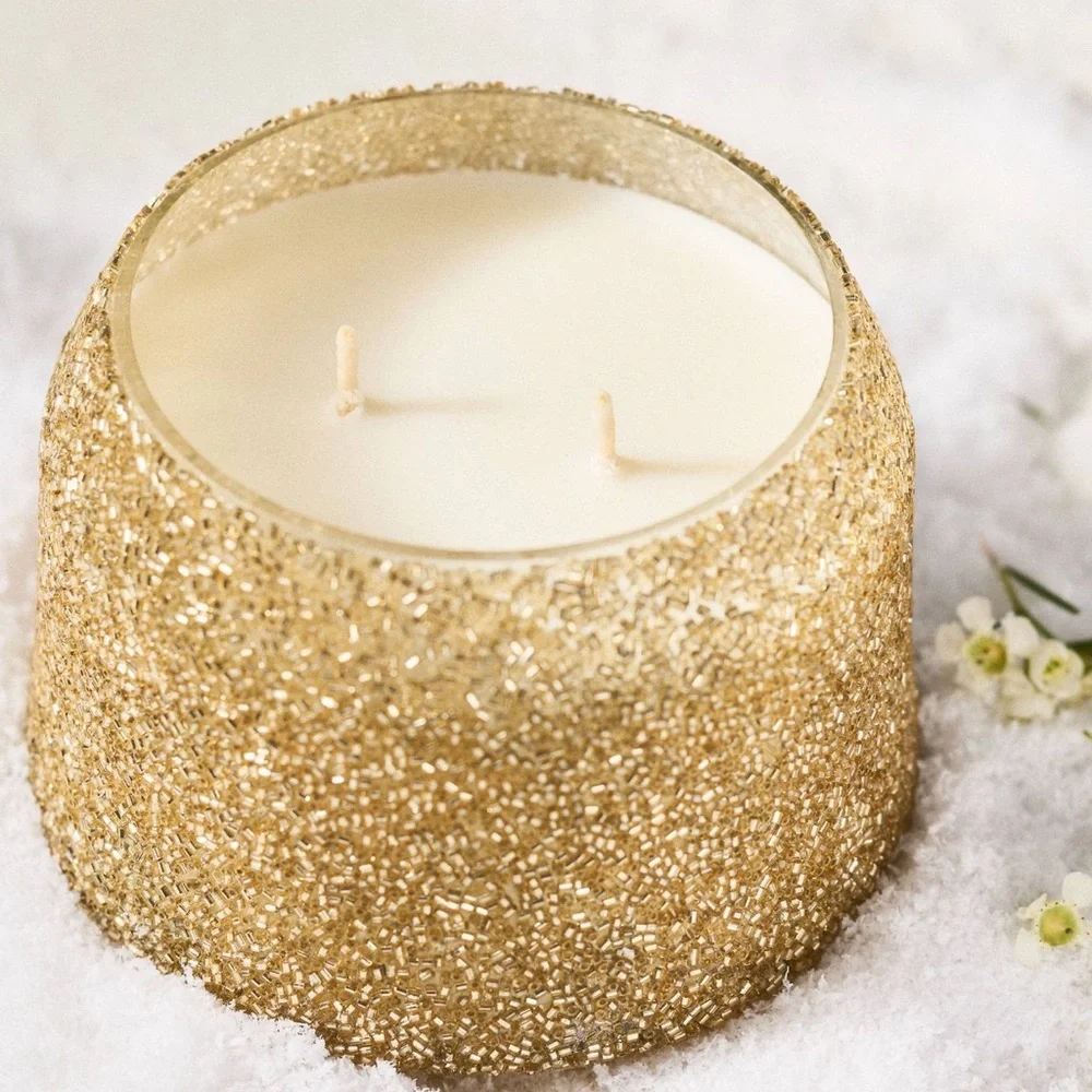Anthropologie Textured Sugared Poinsettia flavored Medium Candle-50 Hour 🔥 burn
